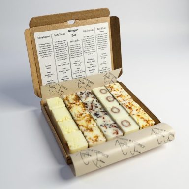 Handcrafted, highly scented 20-piece Gourmand Collection wax melts. Made from 100% soy wax, vegan, and cruelty-free.